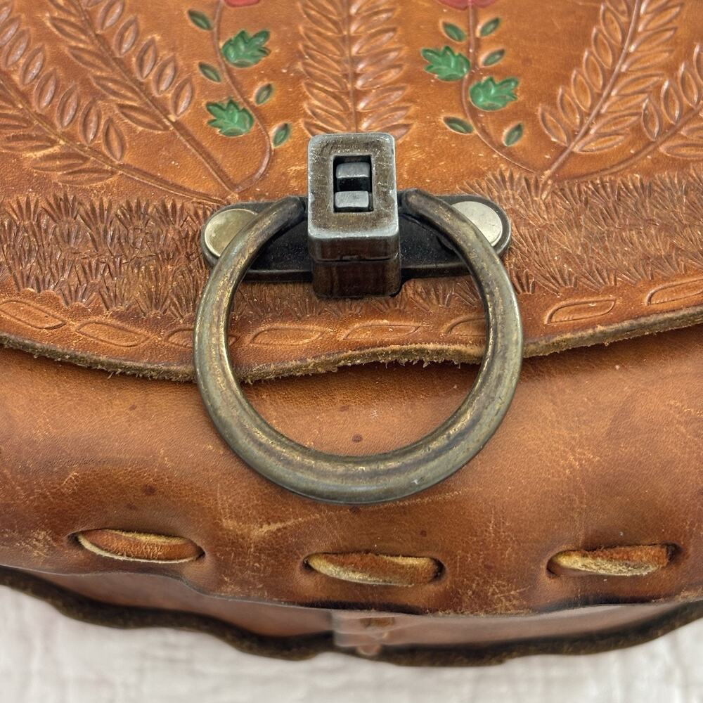 VTG Hand Tooled Painted Flowers Brown Leather Saddle Bag Boho Hippie - Picture 2 of 15